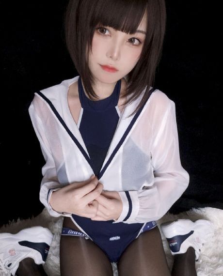 裙下是野兽