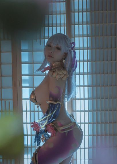 东西向洞蘑菇
